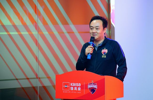 跟着华表游青岛 为什么这些爆款电影都从这里出发_电影策划_ 消息 首页 新闻 视频 大片 影库 CCTV6 VIP影院 搜索 电影 星闻 独家 更多 专题 图片 视频 滚动 首页 新闻 大片 影库 CCTV6 VIP影院 客户端 电影网>新闻>原创深度策划 跟着华表游青岛 为什么这些爆款电影都从这里出发 时间：2025.04.24 ： 作者：一昂 ： 专稿 4月27日，共筑电影梦，激扬时代情——第二十届中国电影华表奖颁奖活动”即将在青岛举行，对优秀电影创作进行总结与嘉奖。